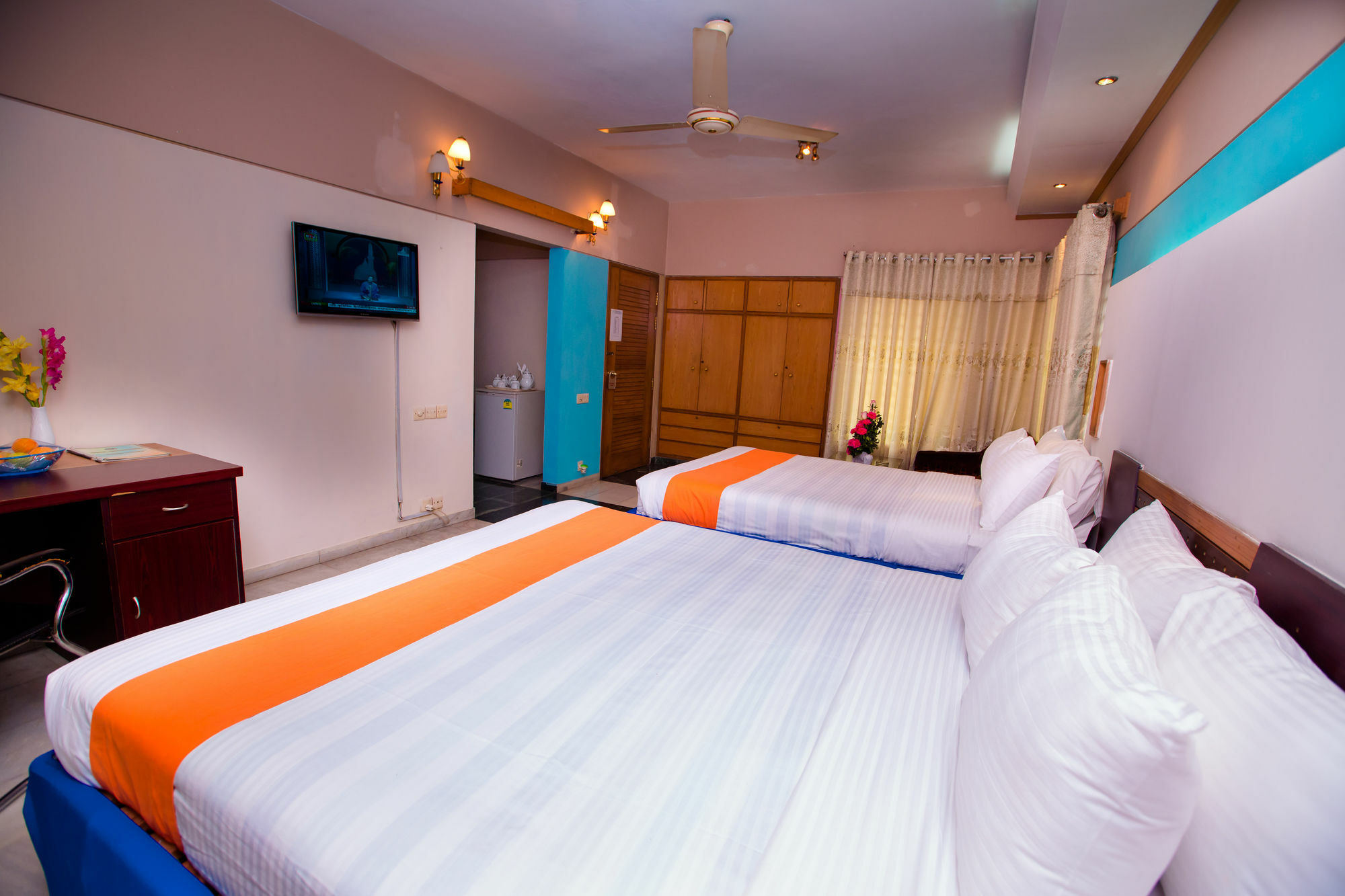 Hotel Golden Deer 다카 외부 사진